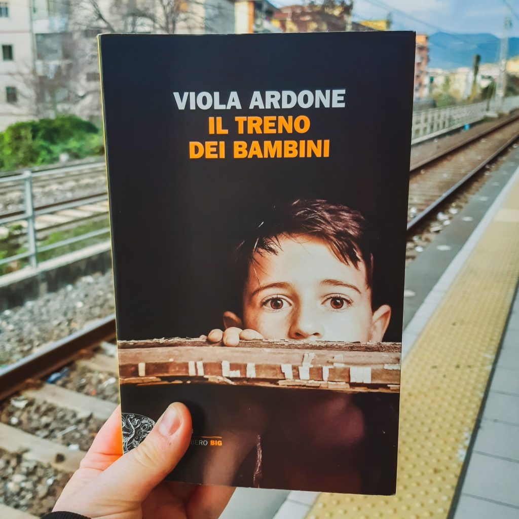 Scopriamo il libro #1, Il treno dei bambini